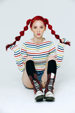  2EYES Hyerin “Pippi” official concept litrato