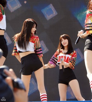  9Muses on stage
