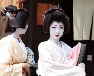 Geisha Modern