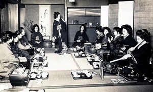 Geisha Traditional Party