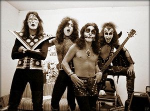  吻乐队（Kiss） ~Atlanta, Georgia…July 18, 1974
