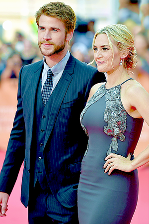  Kate and Liam Hemsworth