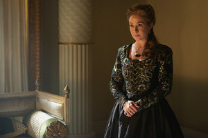  Reign "Three Queens, Two Tigers" (3x01) promotional picture