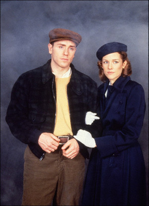  Ron Eldard and Penelope Ann Miller "On the Waterfront"