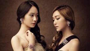  krystal and jessica jung