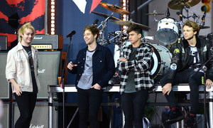 5sos on The Today Show 