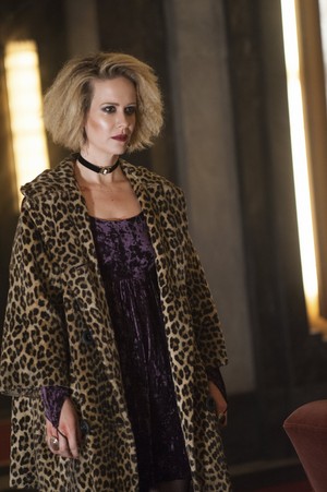  American Horror Story: Hotel "Checking In" (5x01) promotional picture
