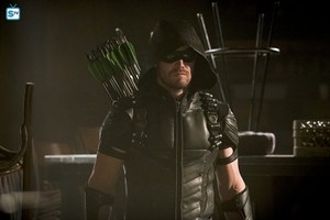  Arrow - Episode 4.02 - The Candidate - Promo Pics