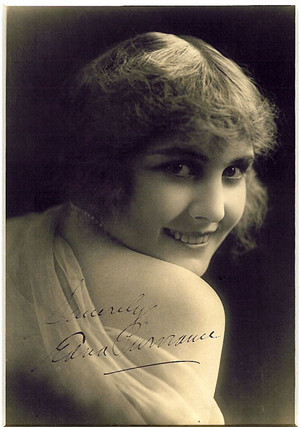  Edna Purviance (October 21, 1895 – January 11, 1958)