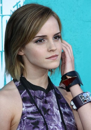  Emma at MTV Movie Awards