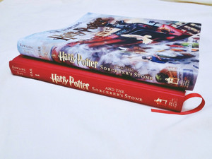 Harry Potter and the Sorcerer's Stone: The Illustrated Edition