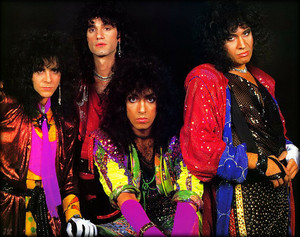  吻乐队（Kiss） 1985 (Asylum)
