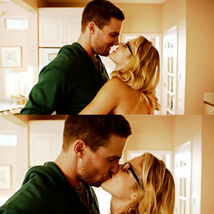  Oliver and Felicity 4x1