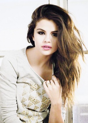  Selena beauty♔♥