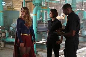  Supergirl - Episode 1.02 - Stronger Together - Promo Pics
