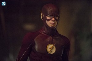  The Flash - Episode 2.02 - The Flash of Two Worlds - Promo Pics