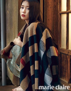  151118 आई यू for Marie Claire Korea for December 2015 Issue Magazine