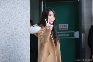  151129 IU Arriving 'CHAT-SHIRE' buổi hòa nhạc at Busan