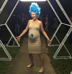  Candice Accola Dressed Up As A Troll For हैलोवीन
