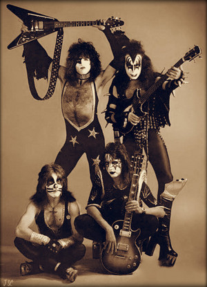  吻乐队（Kiss） ~Amsterdam, Holland...May 23, 1976