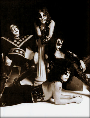  吻乐队（Kiss） (NYC) April 24, 1974