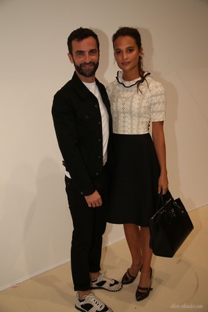  Paris Fashion Week - Louis Vuitton S/S16 Show