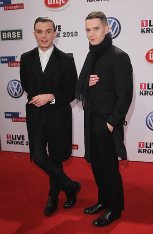  ThTheo and Adam on the red carpet