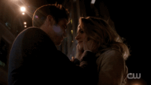  The Darkness and the Light (2x05) - GIFs