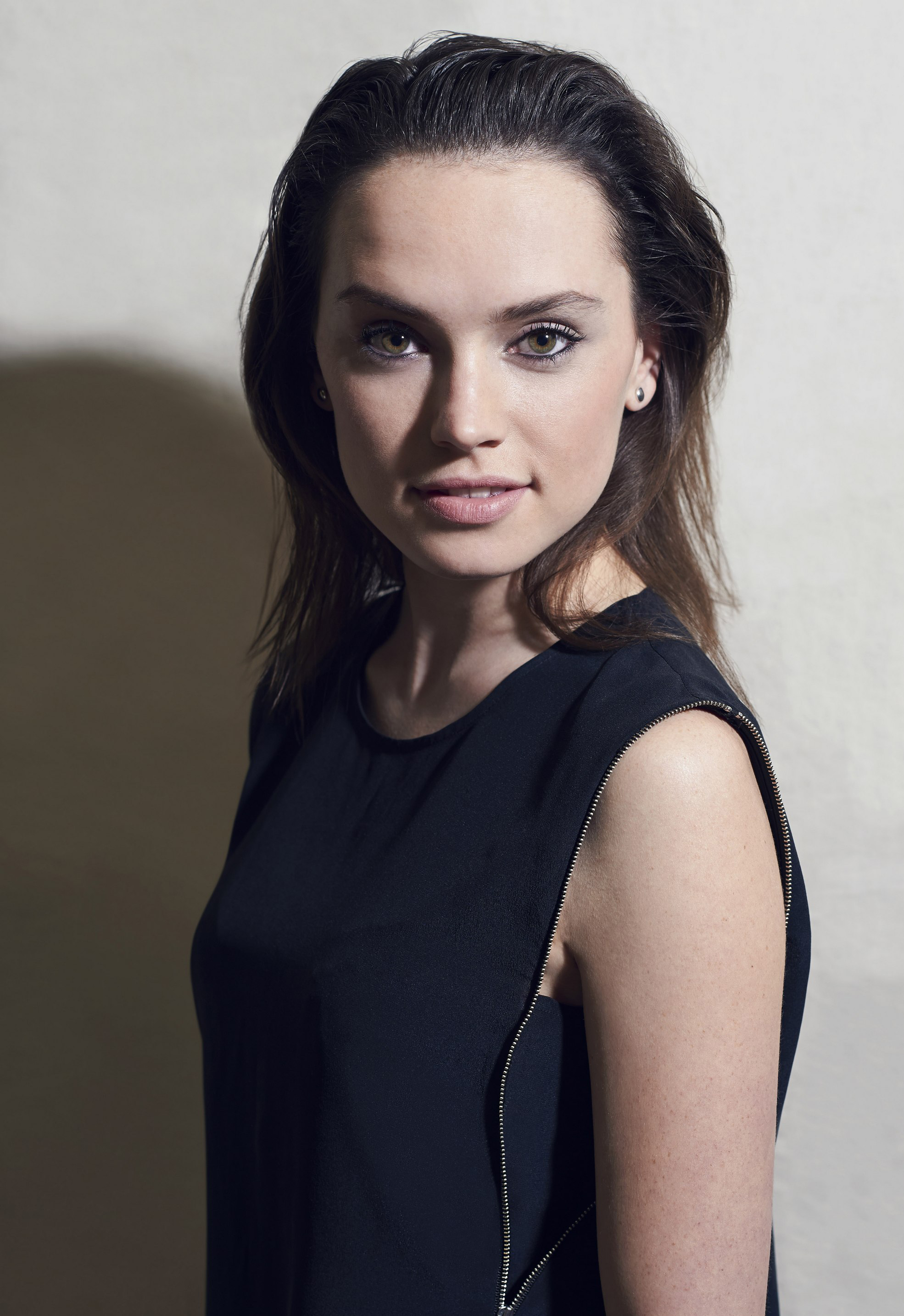 Unknown photoshoots: Session 5 - Daisy Ridley Photo (39015029) - Fanpop