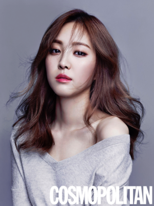  a merah jambu naeun cosmopolitan magazine november 2015 foto-foto