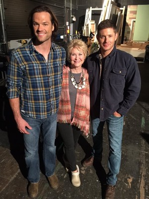  Dee Wallace and J2