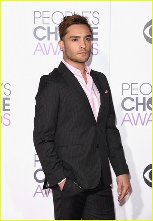  Ed Westwick Takes the Stage at People's Choice Awards