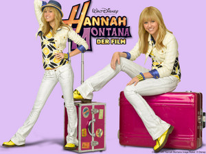  Hannah Montana The Movie hannahm4e 30499265 1024 768
