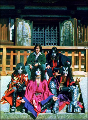  吻乐队（Kiss） ~Kyoto, Japan...March 27, 1977