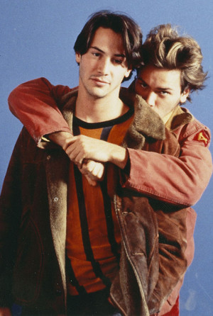  Keanu Reeves and River Phoenix - My Own Private Idaho Promos