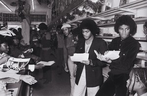  Michael Jackson - HQ Scan - The Jacksons' In-Store Album Promotion (1978)
