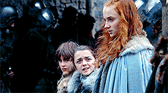  Sansa Stark in episode: 1.01 “Winter is Coming”