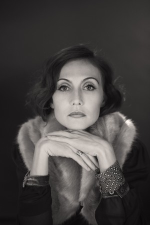  Carice 面包车, 范 Houten - Greta Garbo Biopic photoshoot