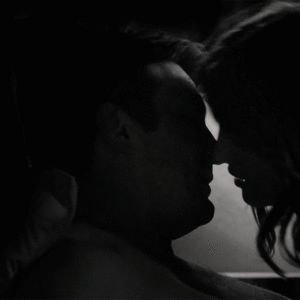 Castle and Beckett kiss-8x9