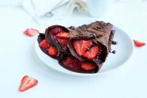  chocolat Crepes and Strawberries