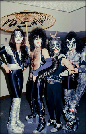  Kiss ~Suita City, Japan…March 21, 1977
