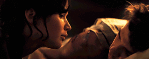  Katniss and Gale | Catching ngọn lửa, chữa cháy