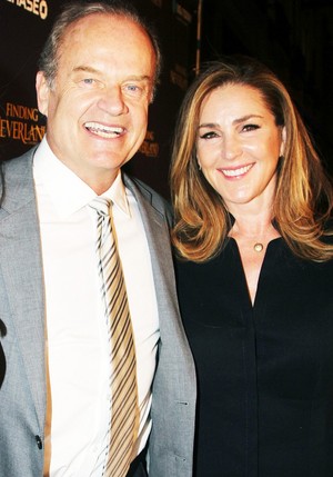  Kelsey Grammer and Peri Gilpin