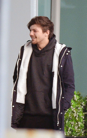  Louis at the Airport in London