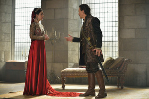 Reign "Wedlock" (3x09) promotional picture