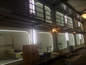  Season two - Hyperion 8 prison cells