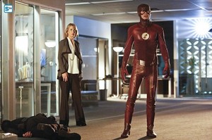  The Flash - Episode 2.11 - The Reverse-Flash Returns - Promo Pics
