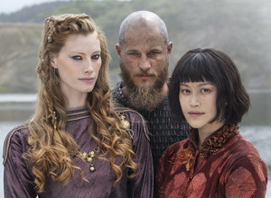  Vikings Ragnar, Aslaug and Yidu Season 4 First Look