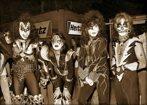  Kiss ~Jersey City, New Jersey…July 10, 1976