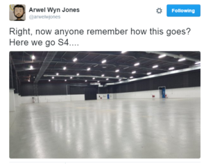  Arwel Wyn Jones Tweet